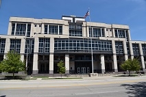 Picture of the Robert J. Dole Courthouse in Kansas City, Kansas